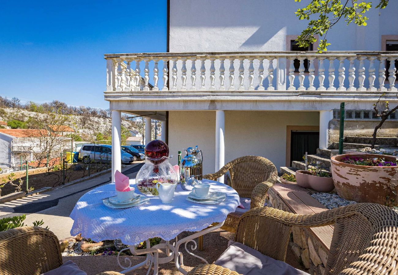 Ferienwohnung in Zaton - Apartment Hortenzija – Apartment mit zwei Schlafzimmern und Gartenblick