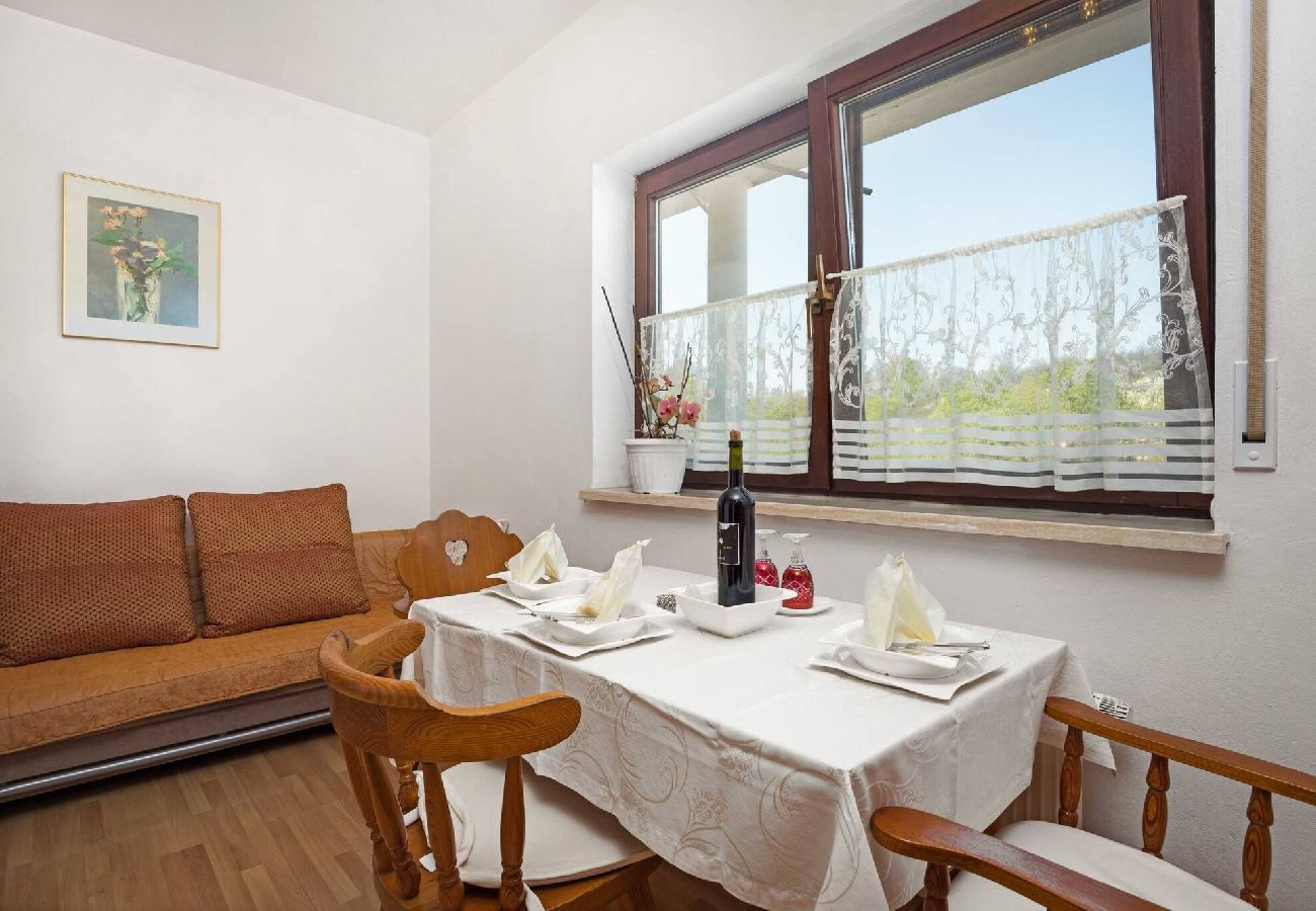 Ferienwohnung in Zaton - Apartment Hortenzija – Apartment mit zwei Schlafzimmern und Gartenblick