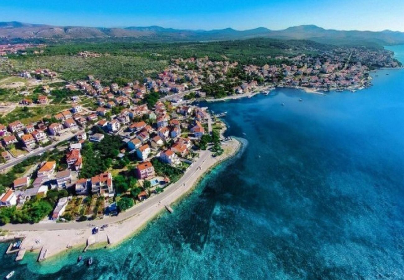 Ferienwohnung in Šibenik-Brodarica - Apartment Zorica – Apartment mit zwei Schlafzimmern und Meerblick