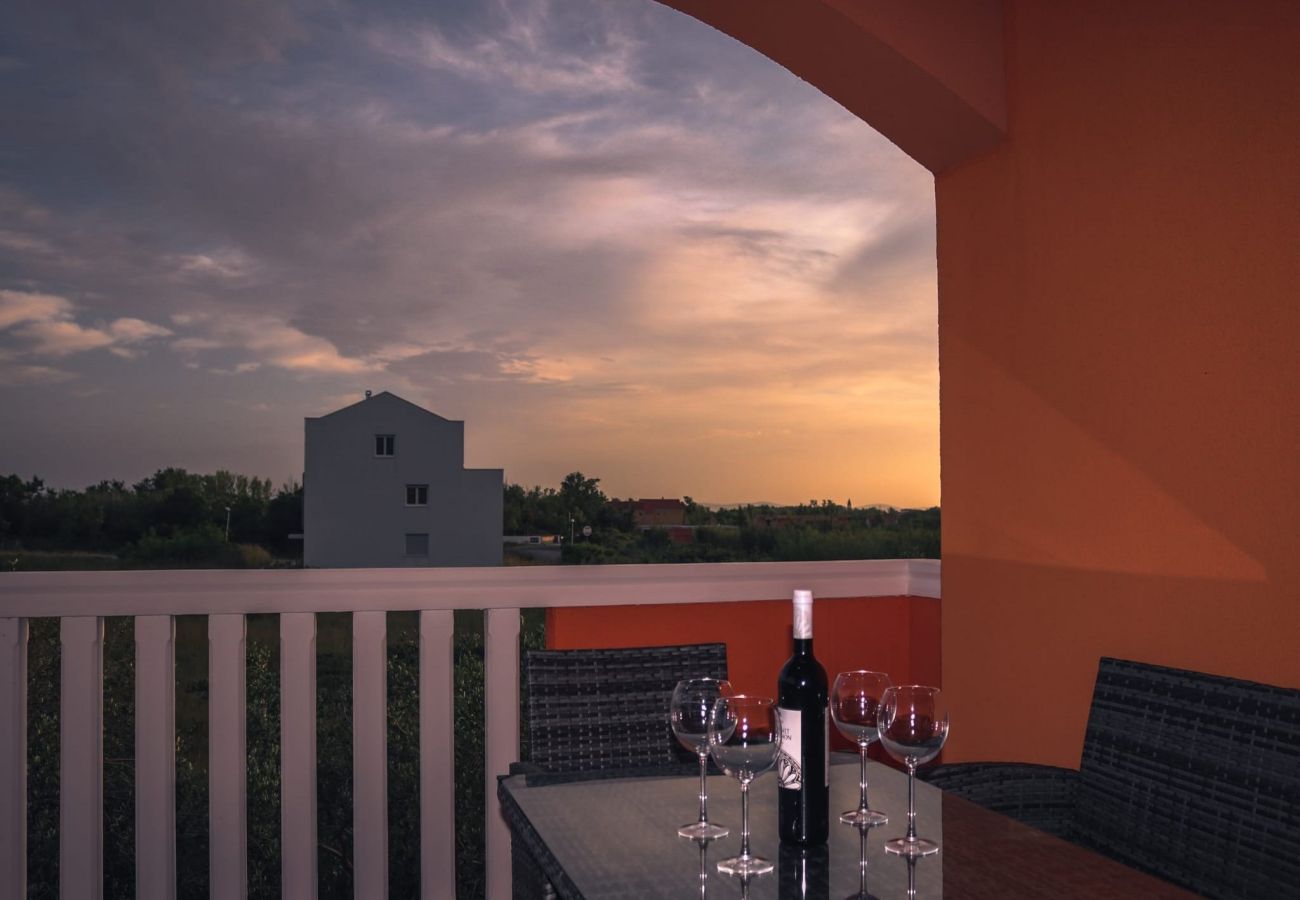 Ferienwohnung in Privlaka - Luxusapartments Sun@Set – Apartment mit zwei Schlafzimmern und Meerblick