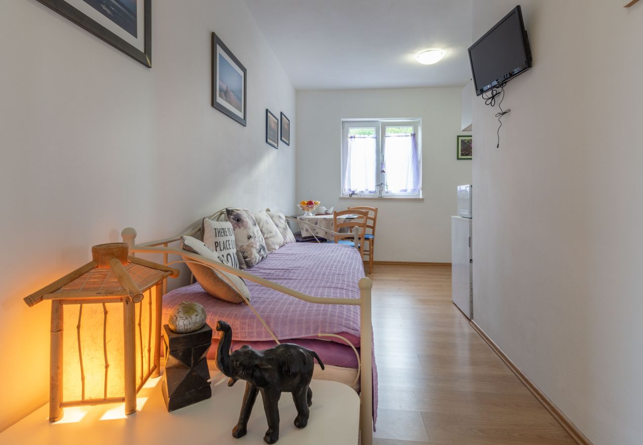 Ferienwohnung in Labin - Apartments Indi - Bali mit einem Schlafzimmer