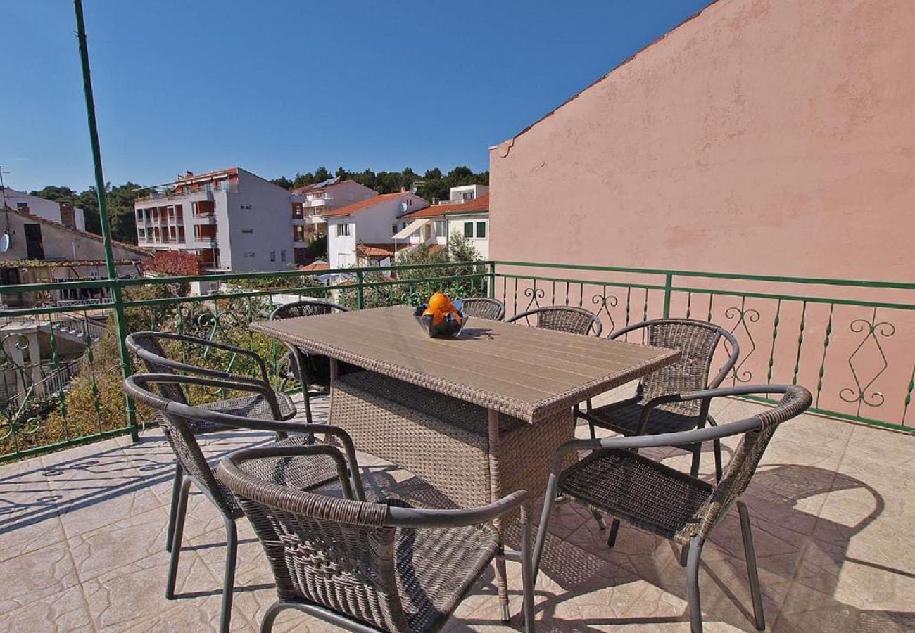 Apartment in Pula - Gortan Cove - 100 m from the Beach - Mare A1