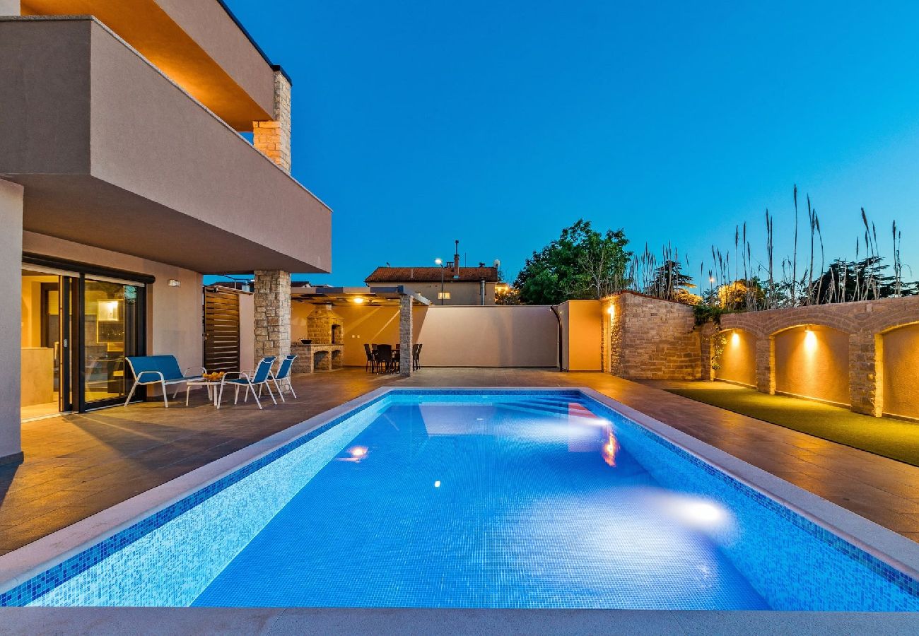 Villa in Pula - Relaxing Villa Philippo with Private Pool