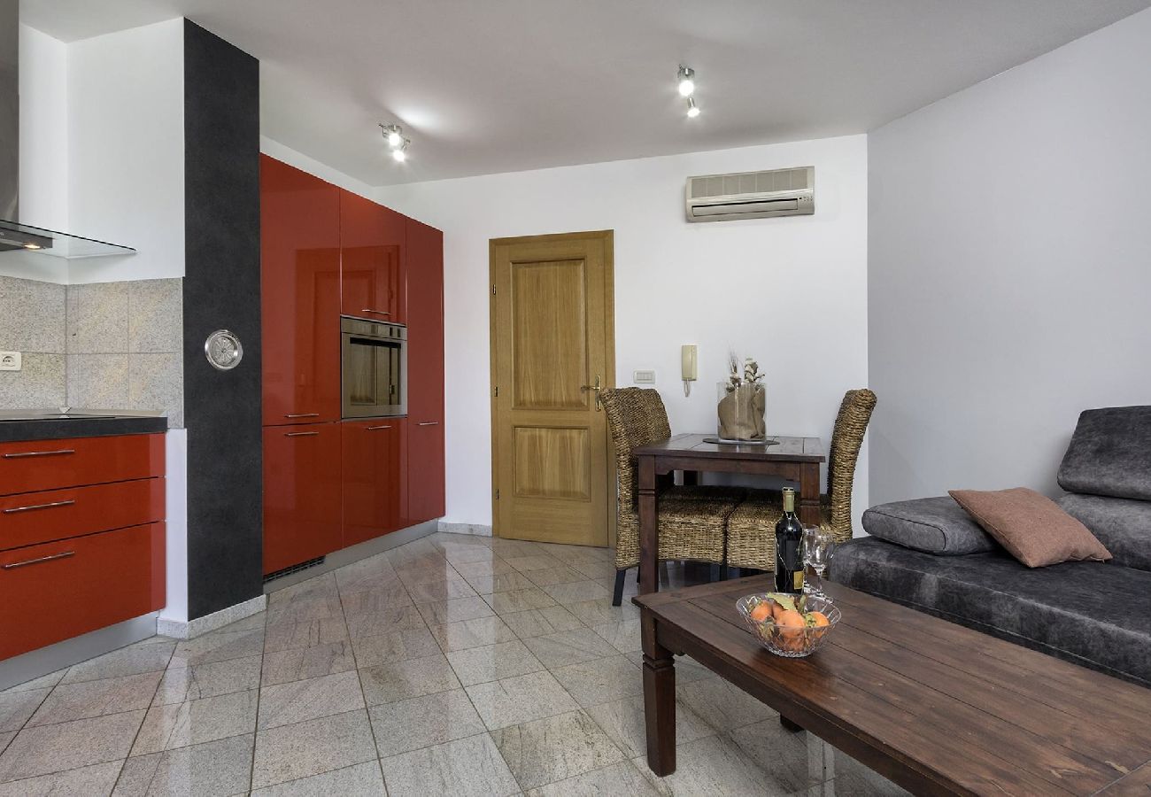 Apartment in Banjole - Apartment Banjole - 200 m from the Beach 