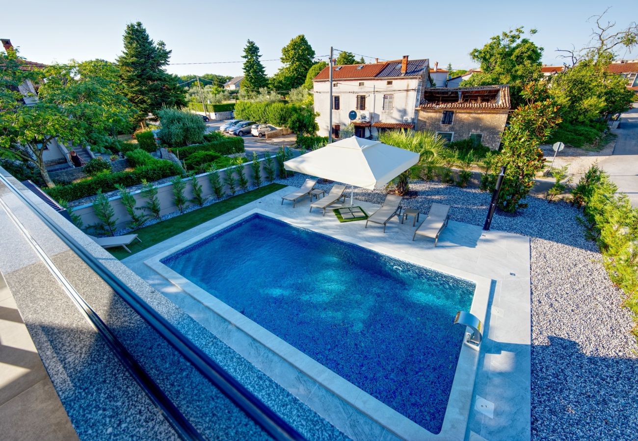 Villa in Marcana - Villa Bavigo - Luxury Spa Oasis