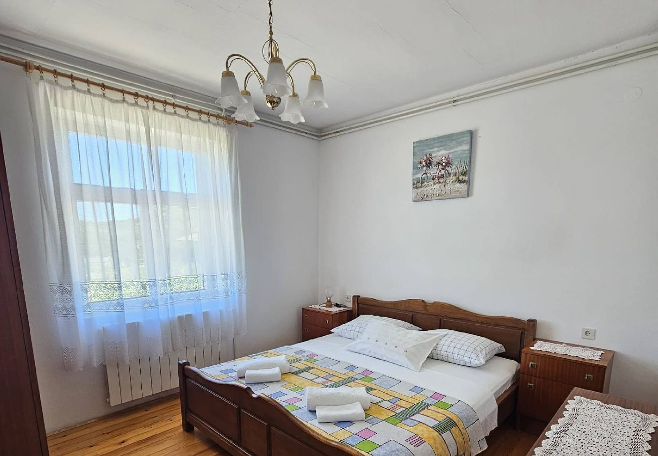 Apartment in Murter - Apartment Mario - three bedroom apartment with a sea view