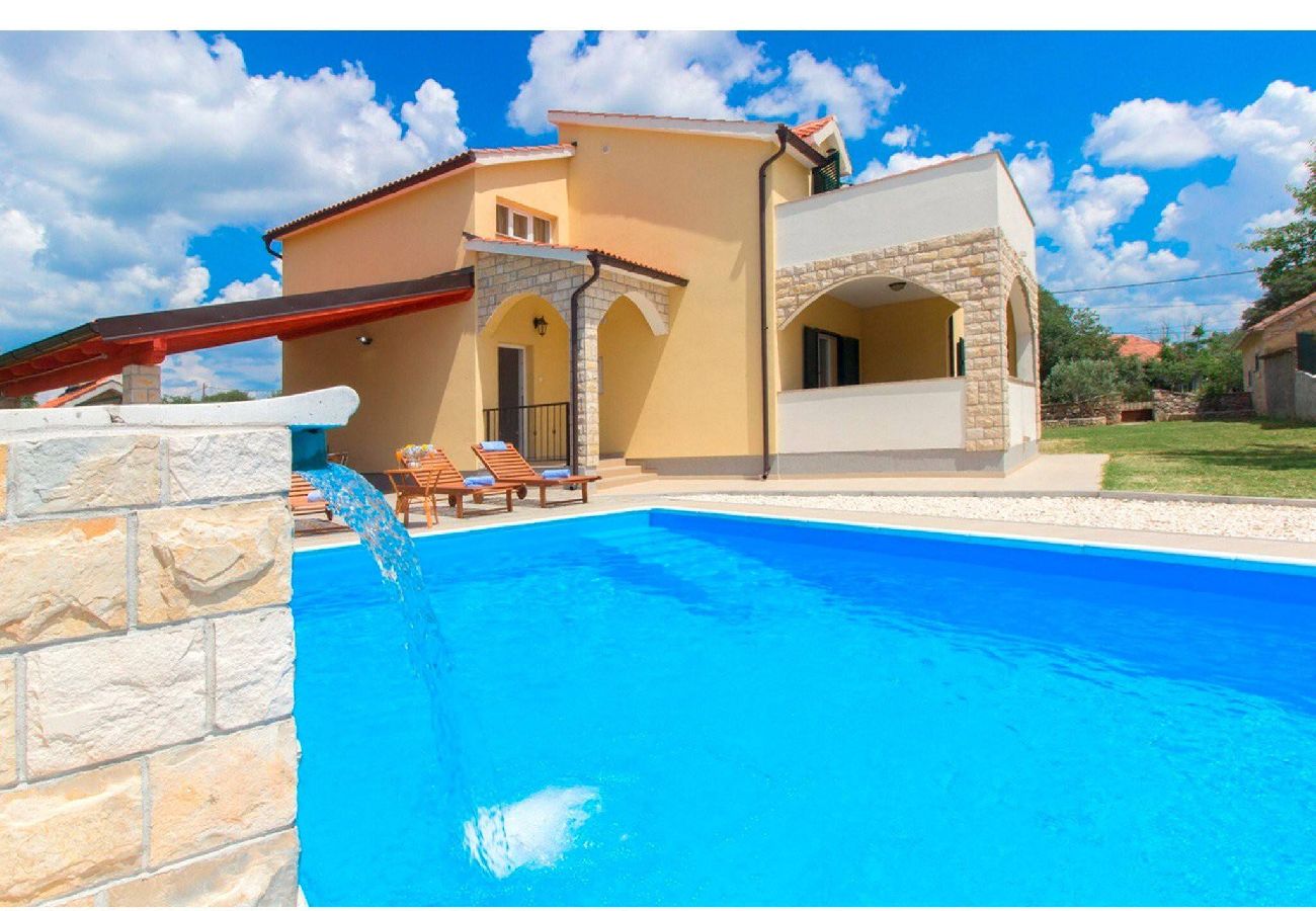 Villa in Brištane - Villa Pletikosa - four bedroom house with a swimming pool