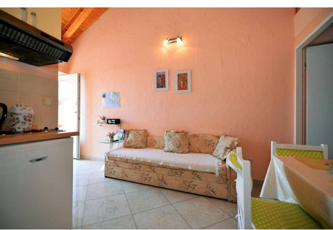 Apartment in Murter - Apartments Sunce - one bedroom apartment with a sea view (Yellow A1)