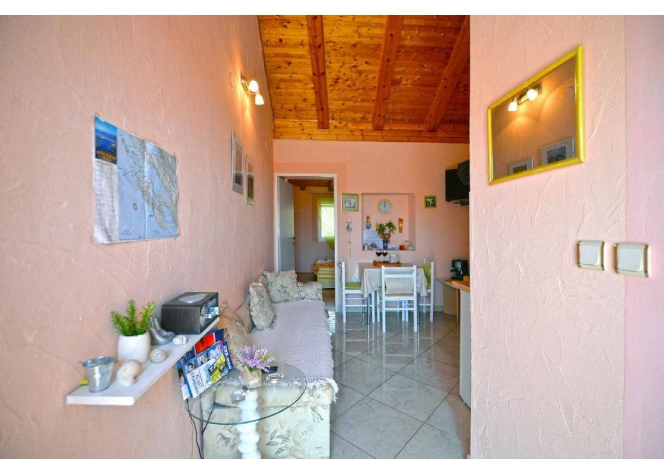 Apartment in Murter - Apartments Sunce - one bedroom apartment with a sea view (Yellow A1)