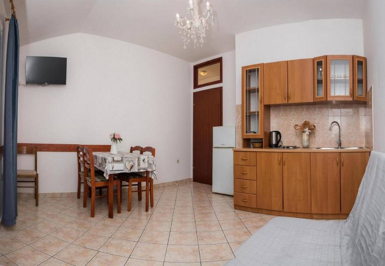 Apartment in Šibenik-Brodarica - Apartments Gaj Brodarica - A8