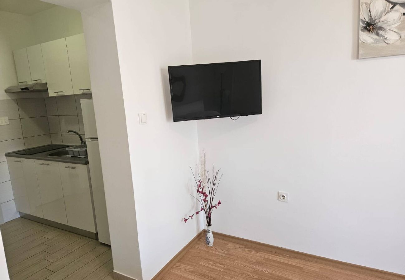 Studio in Grebaštica - Apartments Miro - studio apartment