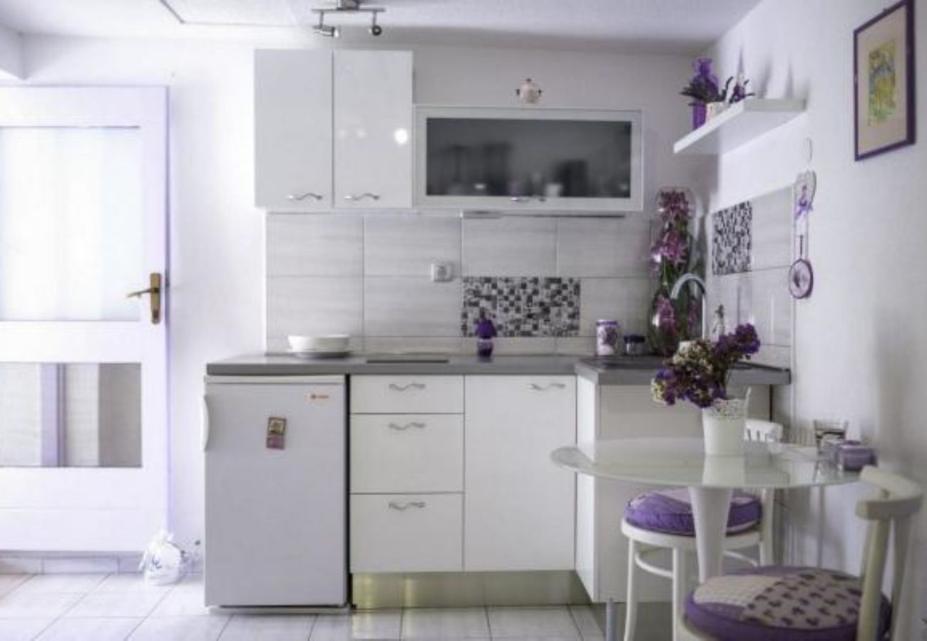 Studio in Raslina - Holiday Home Lavanda