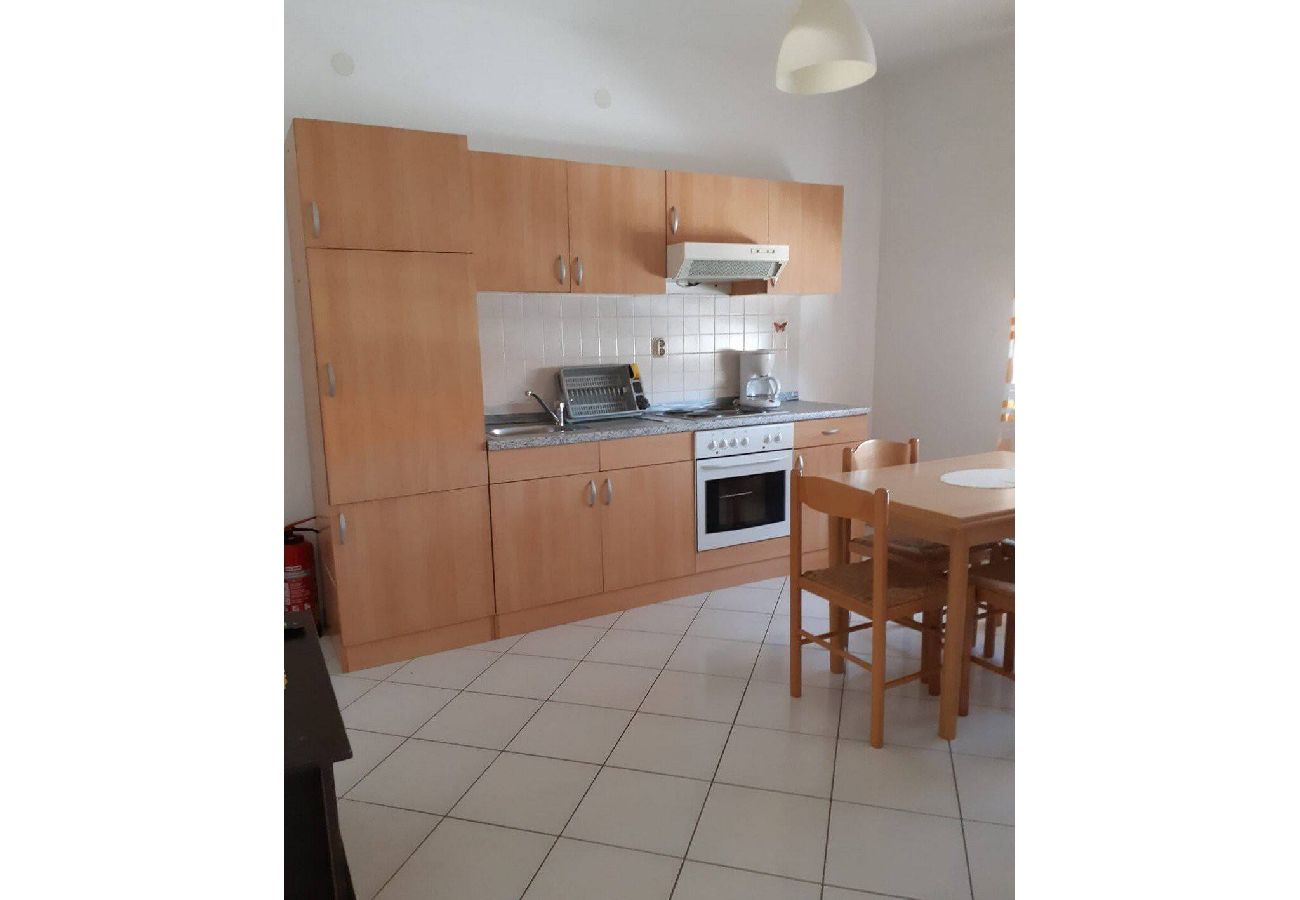 Apartment in Murter - Apartments Murter - One bedroom apartment A1