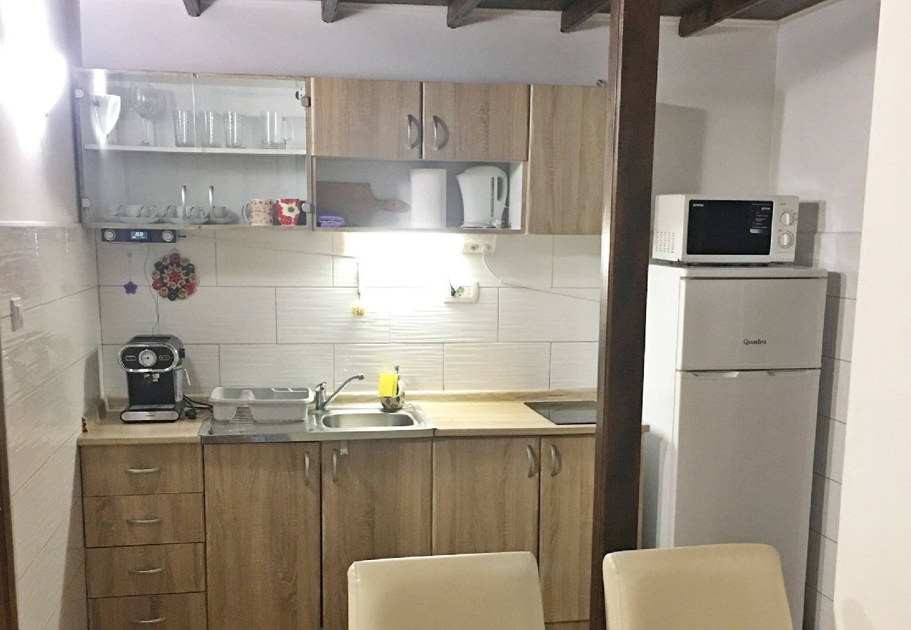 Apartment in Srima - Apartments Lacmanović - Two bedroom apartment with a sea view (Ante)